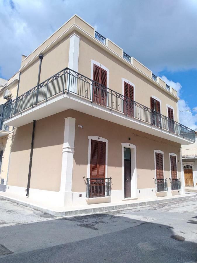 Casa Angelica Villa อาโวลา ภายนอก รูปภาพ